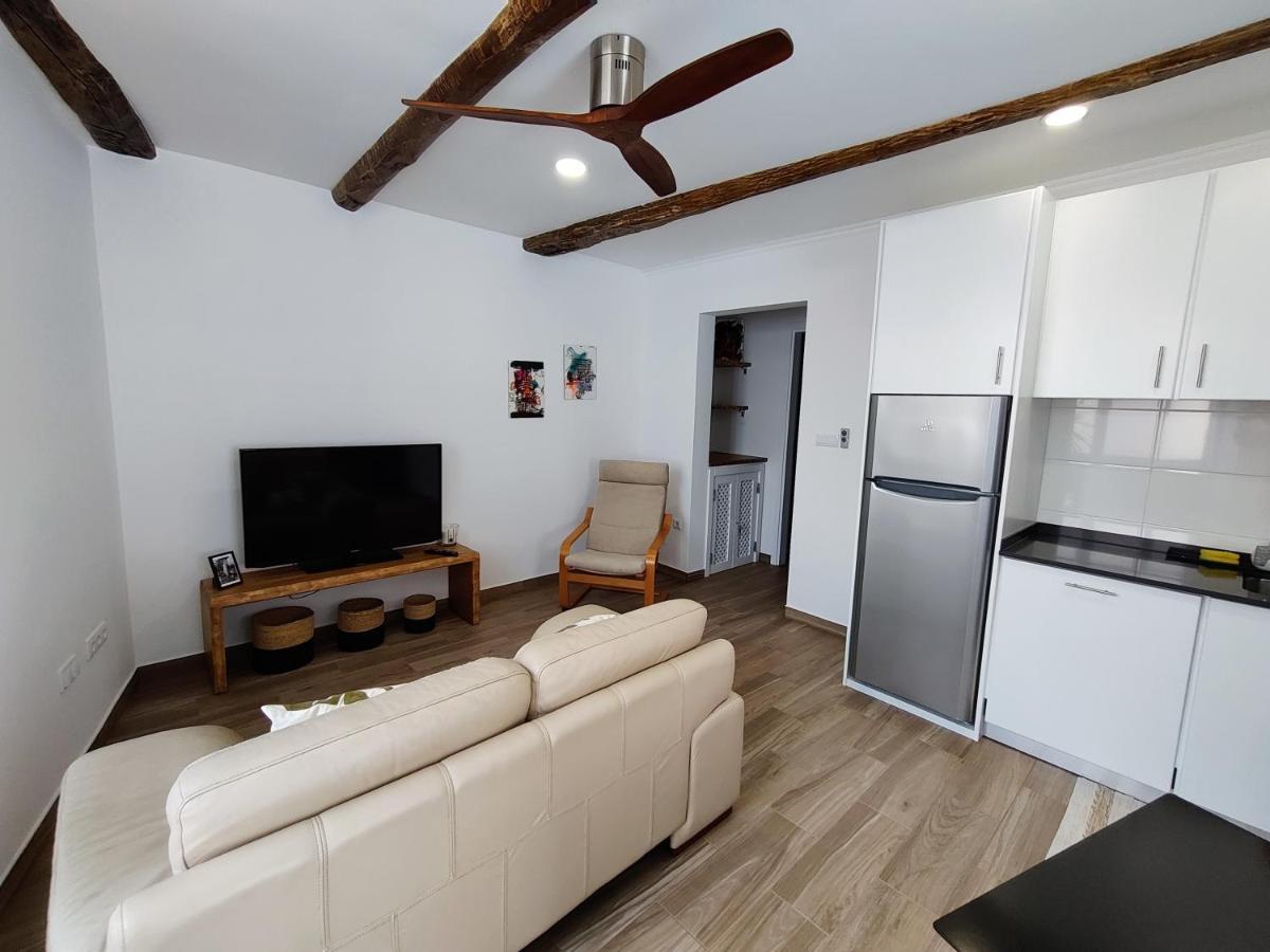 Casa D'Avo Guesthouse And Apartment Urzelina Extérieur photo